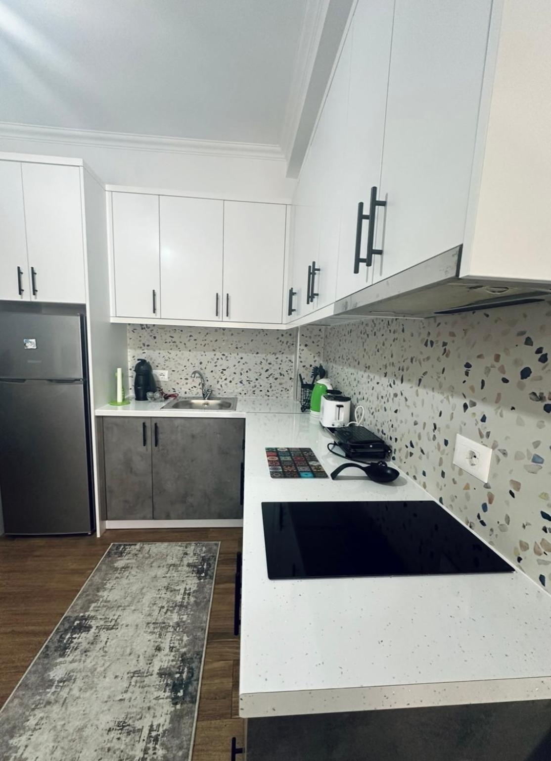 Apartament Luka In Saranda